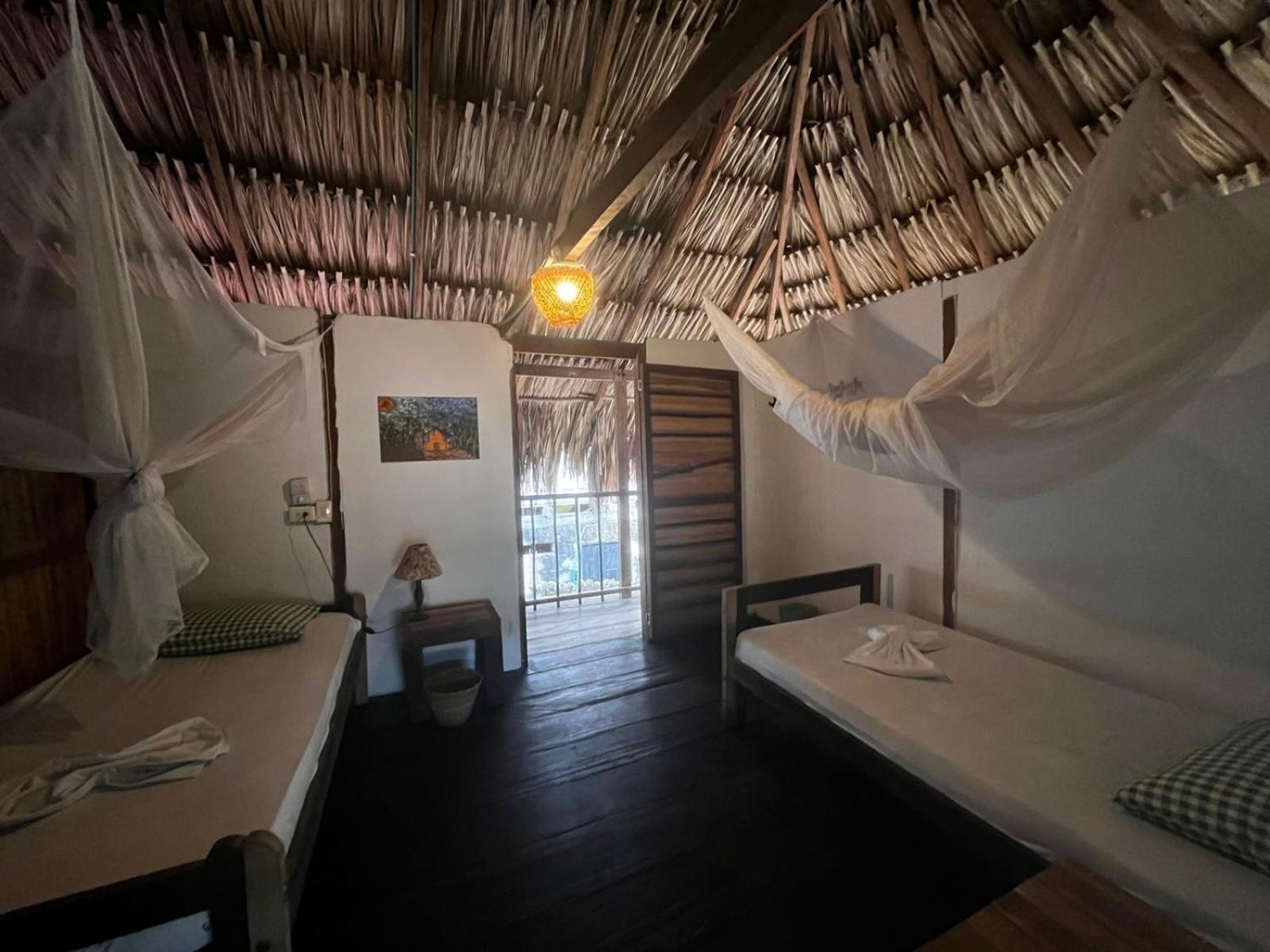 Hostal Zinpar Palomino Bagian luar foto